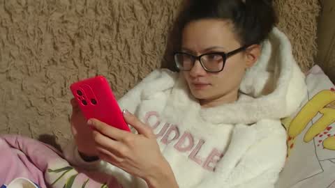 say meow and send tip  online show from December 28, 8:04 pm