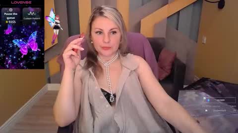 CandyLons online show from November 20, 6:58 am