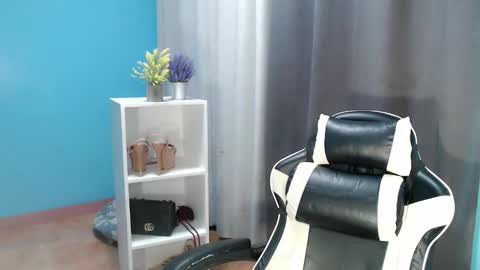 CALL ME SAM online show from May 3, 6:39 am