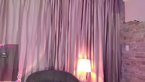 Isabella online show from April 28, 12:09 pm