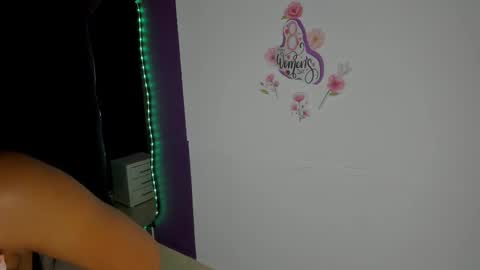 canelaa sweett online show from March 7, 3:35 am