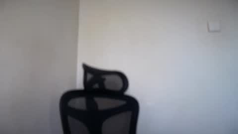 Emma online show from March 11, 7:45 am