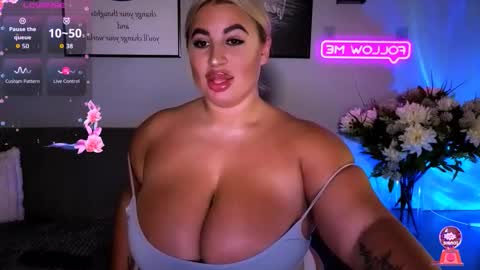     .         .  online show from November 12, 6:39 pm