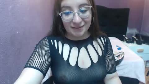 carla_999 online show from November 12, 4:16 pm