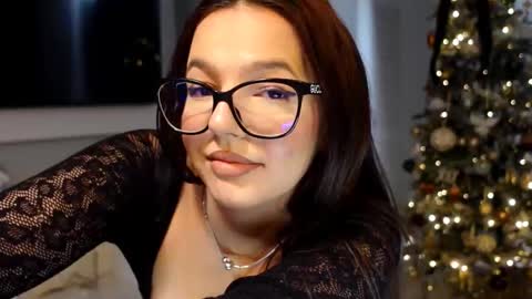 carla_secretary online show from December 19, 3:15 pm