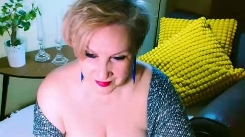 Carmen online show from February 9, 8:33 am