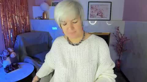 Carmen online show from January 10, 8:57 pm