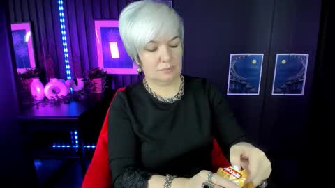 Carmen online show from December 22, 9:18 pm