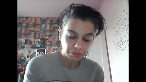 Snapshot of caroisback chatting on October 22, 11:26 am caroisback online show from October 22, 11:26 am
