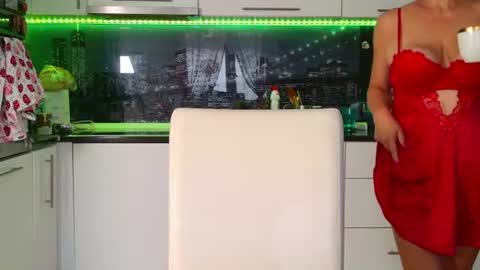 CaroJhones online show from July 19, 4:04 am