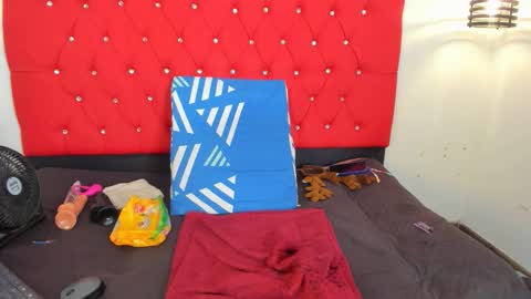 Carolina online show from December 3, 6:21 pm