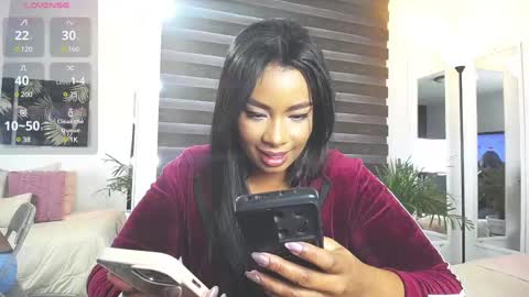 Snapshot of caroline_jackson_ chatting on March 9, 1:37 pm C A R O L I N E online show from March 9, 1:37 pm