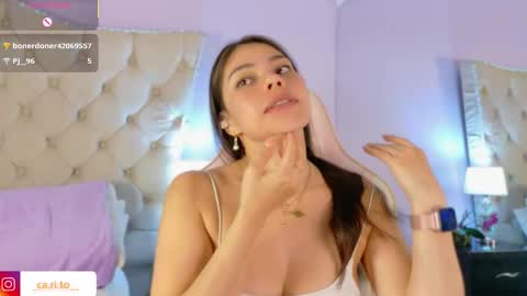 Caroline online show from January 16, 9:11 pm