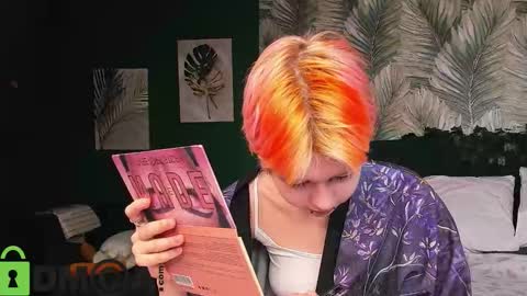 CarolineRichter online show from December 15, 2:17 am