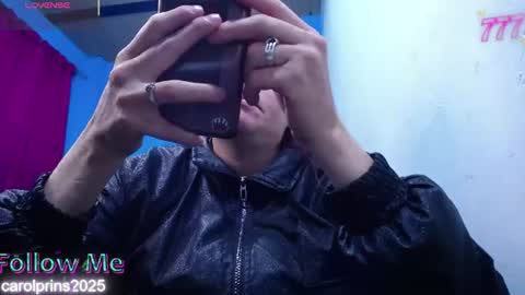 Carolinhe  online show from June 19, 1:36 pm