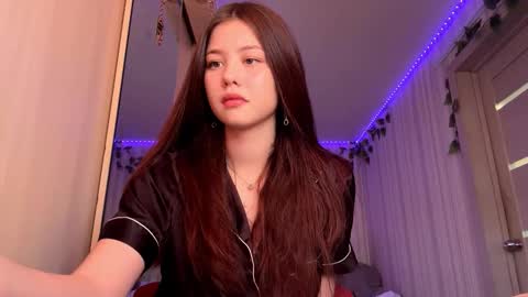 Emma online show from December 17, 6:06 am