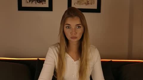 carriebradshawww online show from November 4, 4:12 pm