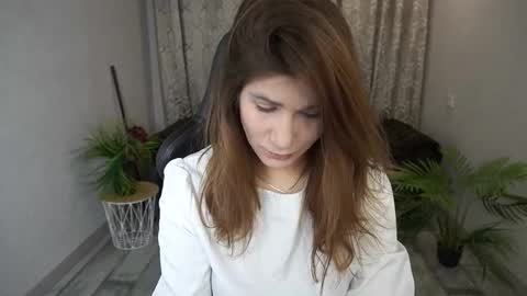 Lena online show from December 15, 7:35 am