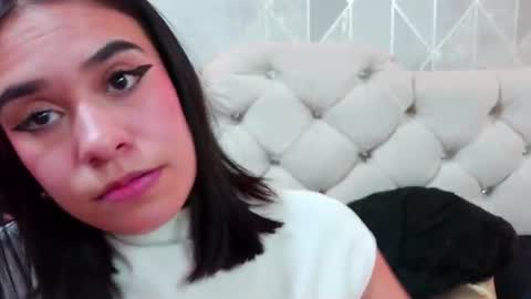 Cassie Jones online show from July 25, 4:30 am