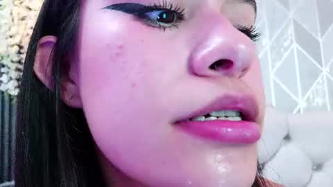 Cassie Jones online show from July 23, 1:58 am