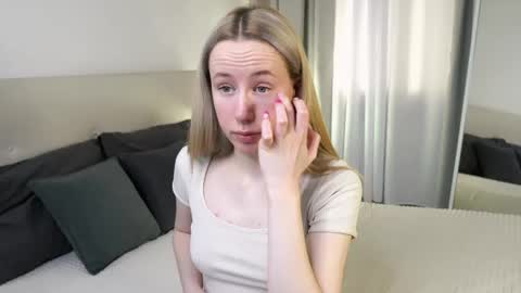 Cassie online show from March 14, 9:27 pm