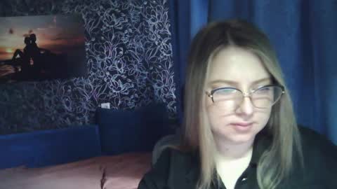 casual__vibes online show from April 17, 10:28 am