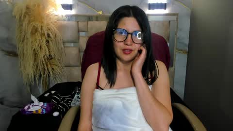cata black online show from April 30, 5:40 pm