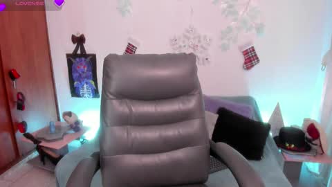 Cata green model independient online show from December 17, 8:02 pm