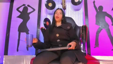 Queen Catalella online show from July 8, 3:42 am