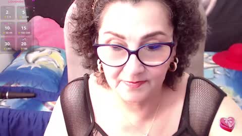 Snapshot of cataleya_mom_ chatting on February 19, 10:09 pm cataleya online show from February 19, 10:09 pm