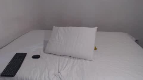 catalina_gomex online show from December 16, 7:00 pm