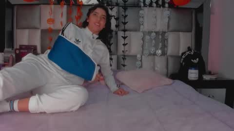 Cata online show from October 24, 3:41 pm