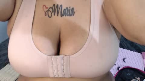 Snapshot of catalinakane chatting on October 2, 10:59 pm Mariacatalinakane online show from October 2, 10:59 pm