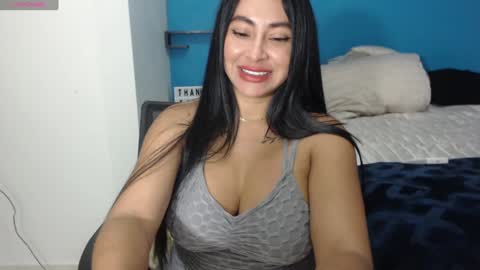Snapshot of caterineloves chatting on January 7, 4:08 am katerine online show from January 7, 4:08 am