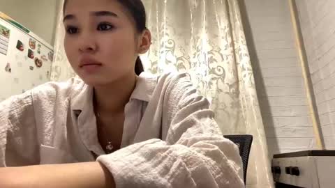 catherinepirs online show from May 4, 2:43 pm