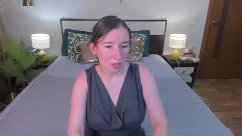 Catrin online show from August 3, 1:53 am
