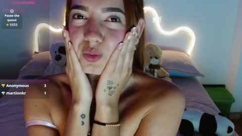 catiegirl online show from August 6, 9:49 am
