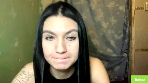 Lola online show from December 14, 9:20 pm