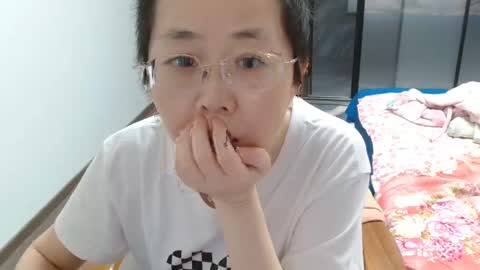 ANNYANNY online show from April 30, 5:51 pm