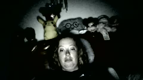 cdutton1997 online show from June 16, 2:34 am