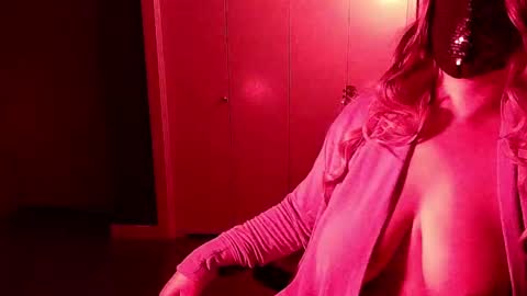 CeeCee online show from January 7, 11:14 pm