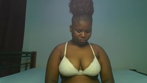 ceepretty25 online show from March 18, 9:25 am