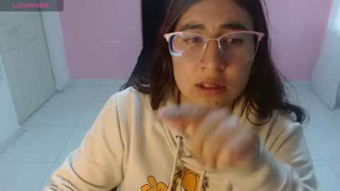 celeste817631 online show from July 10, 4:18 pm