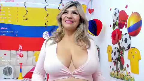 Celeste Lincon online show from July 18, 1:31 am