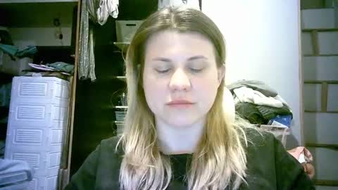 celeste_naughty_ online show from May 2, 10:51 am