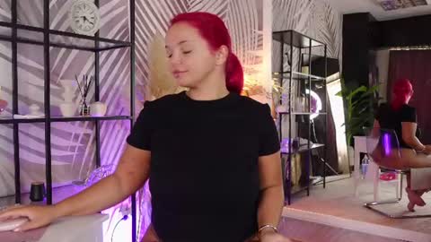 CelesteBailey online show from July 27, 5:48 am