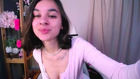 Snapshot of celine_dionn chatting on October 1, 5:12 am Celine online show from October 1, 5:12 am