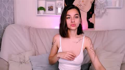 Snapshot of celine_dionn chatting on September 12, 5:19 am Celine online show from September 12, 5:19 am