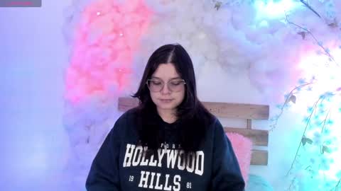 Snapshot of centaurigirls chatting on February 4, 8:59 pm Hello guys my name is Sofi and Lizzie and Vanessa online show from February 4, 8:59 pm