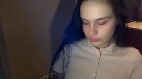 Snapshot of cerisedood82 chatting on September 30, 7:41 pm Eva online show from September 30, 7:41 pm